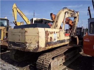 Lietots Cat 200 ekskavators